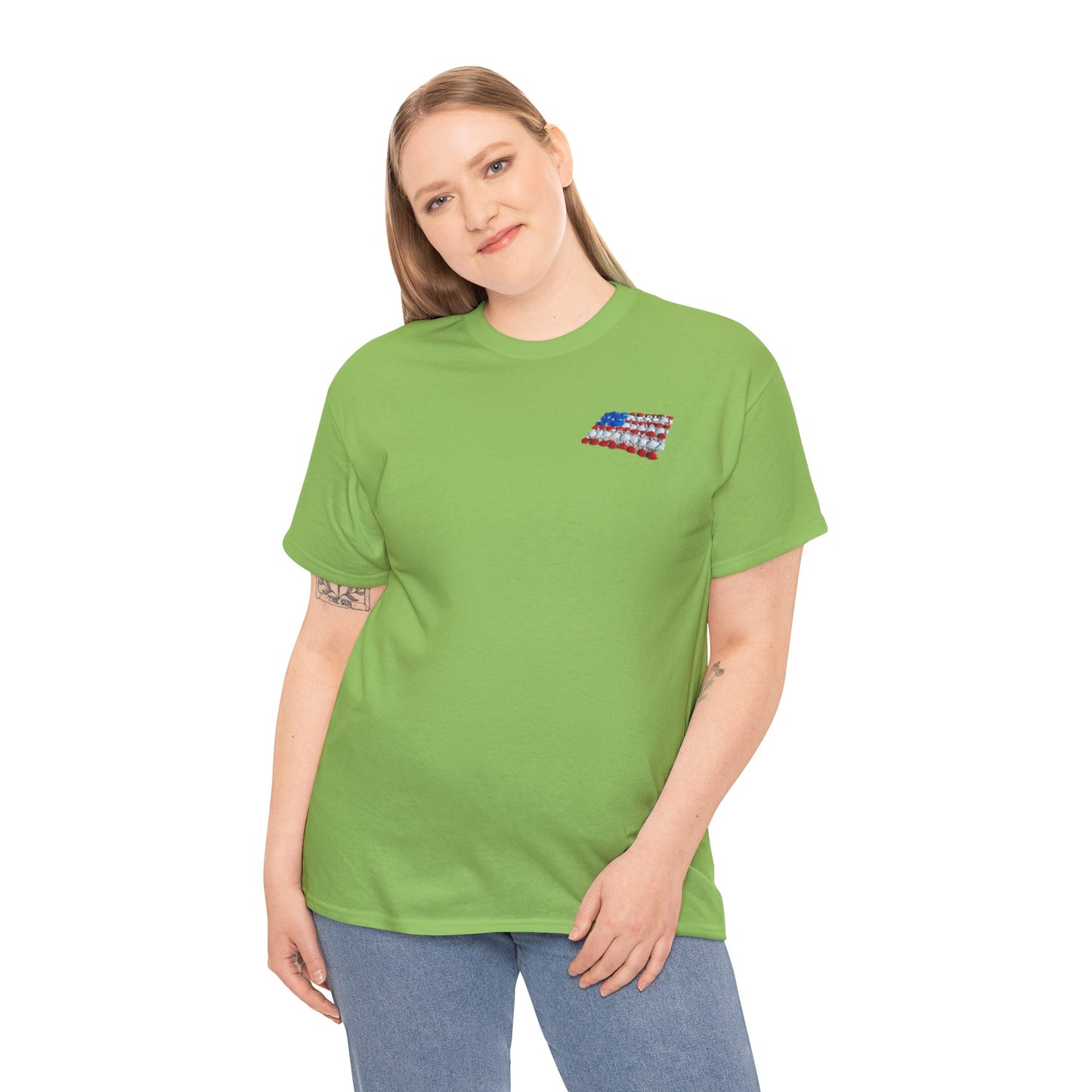 'seashell American flag shirt' Unisex Heavy Cotton Tee