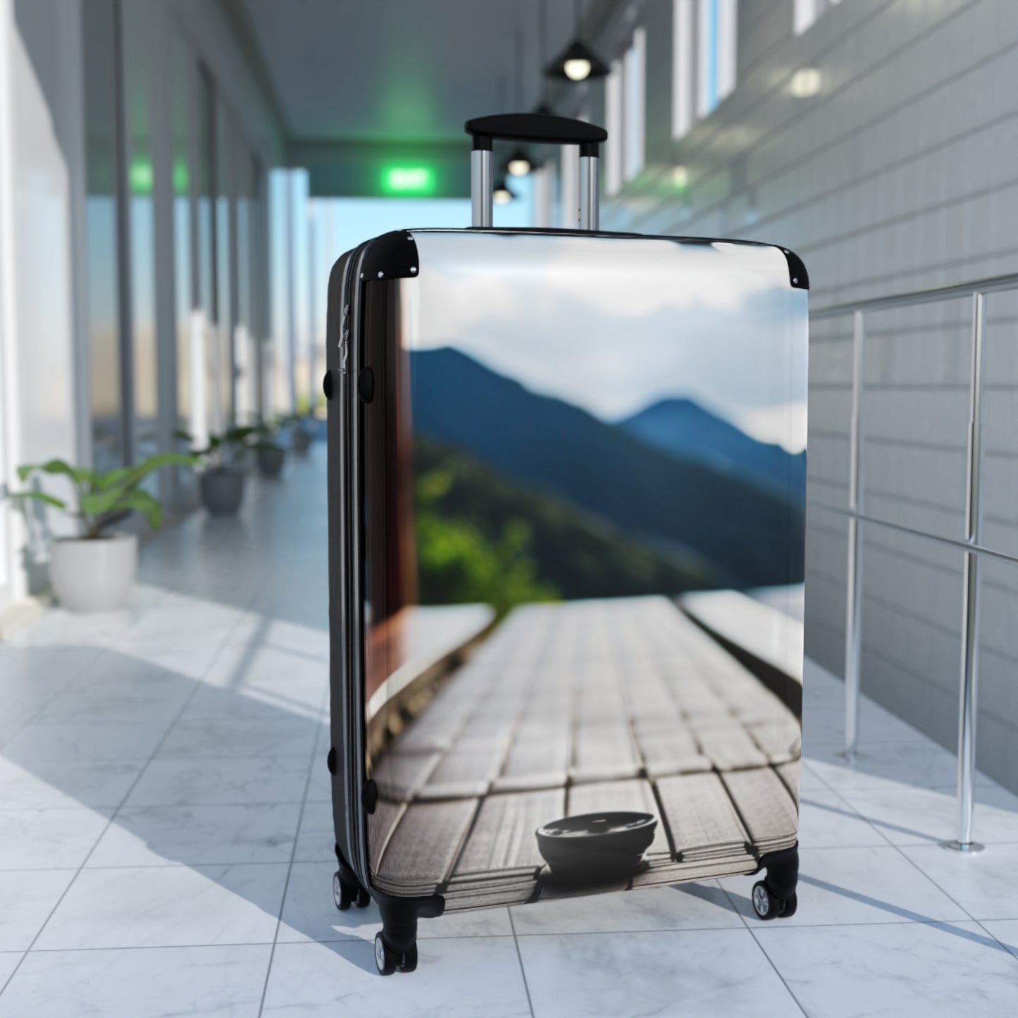 "Ace Courtyard" Suitcase